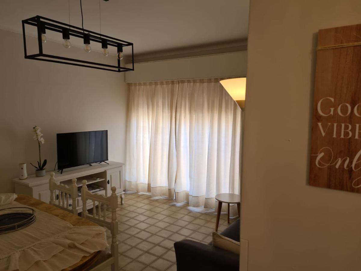 Alquiler Temporal Departamento Centrico Y Confortable En Mendoza Eksteriør bilde